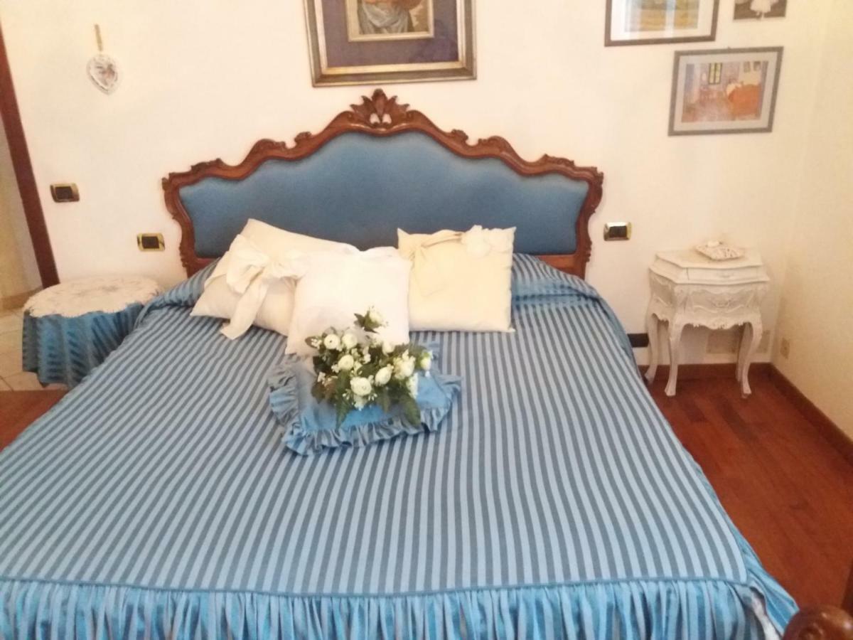 Raffinato Attico Vicino Al Mare Con Solarium Lido Di Camaiore Exterior foto